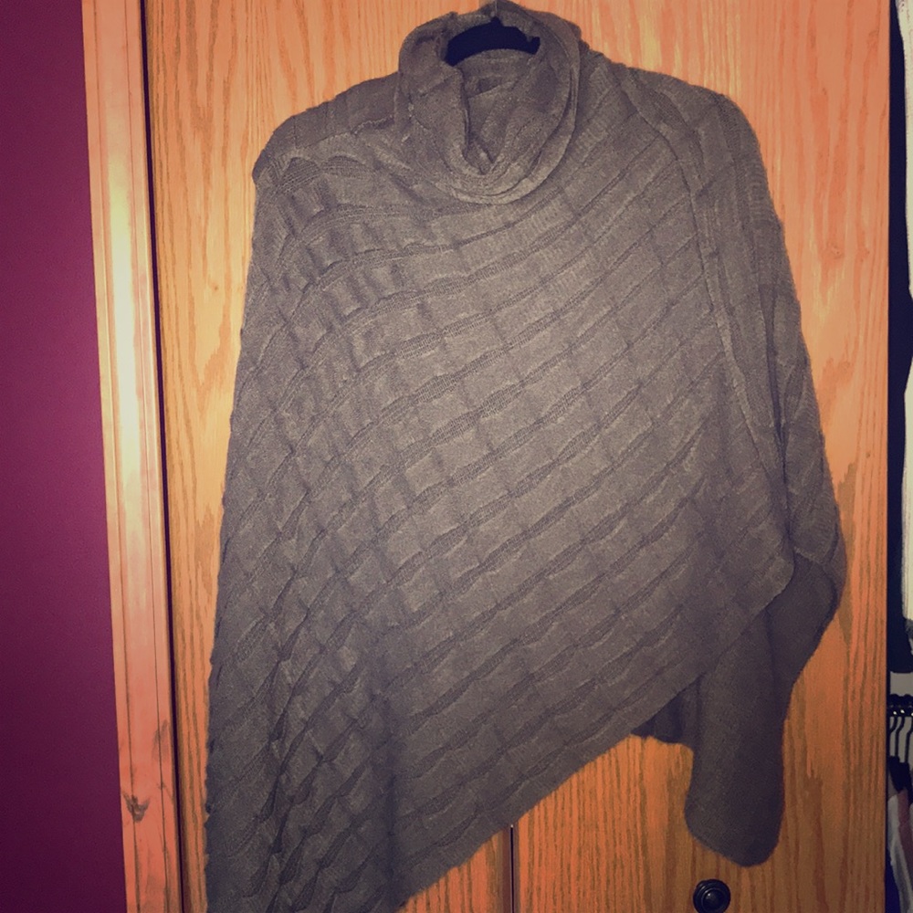 Shaw/Poncho